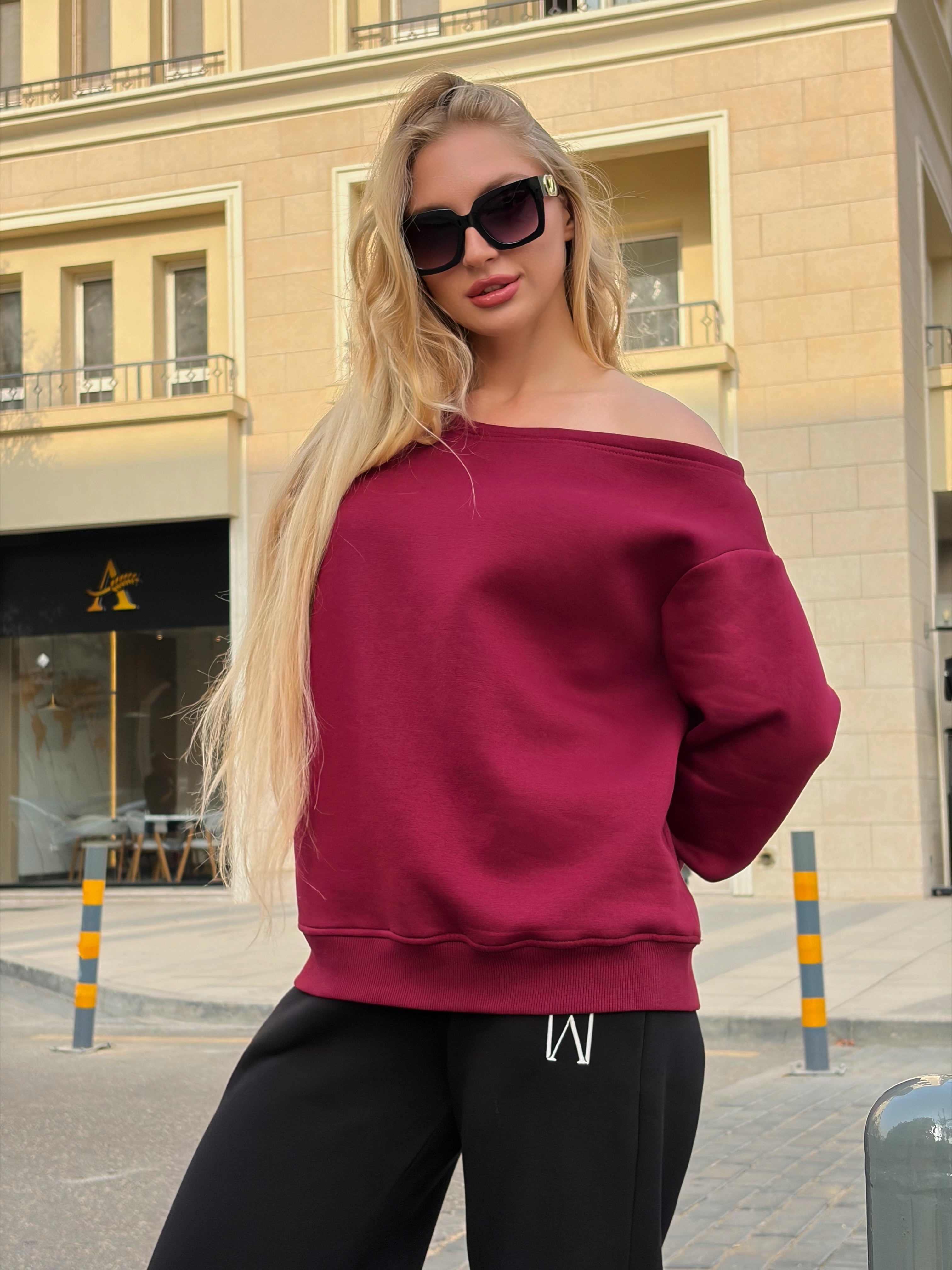 Off-shoulder Sweatshirt